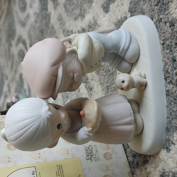 Vintage Precious Moments 1996 522333 Sweeter As The Years Go By Figure S… - Picture 2 of 12